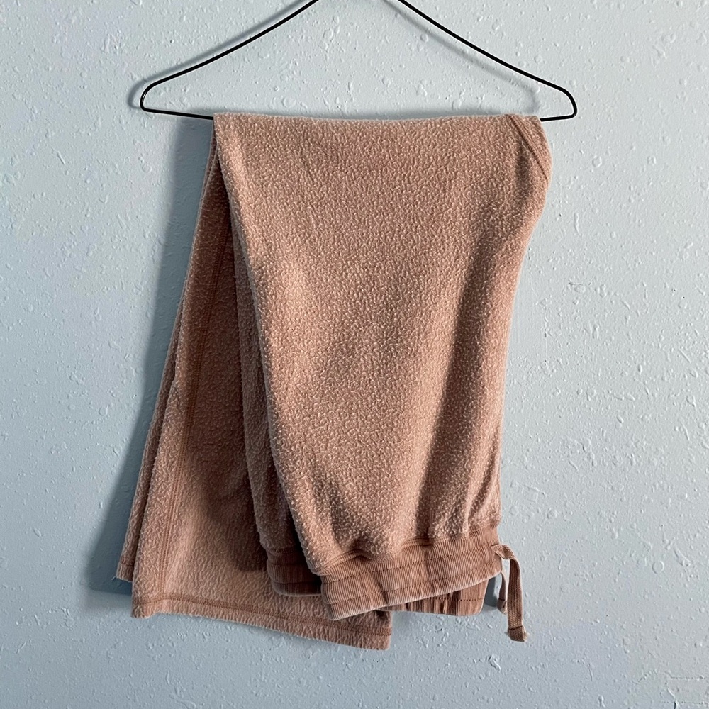 Tan/cream colored reverse fleece pants